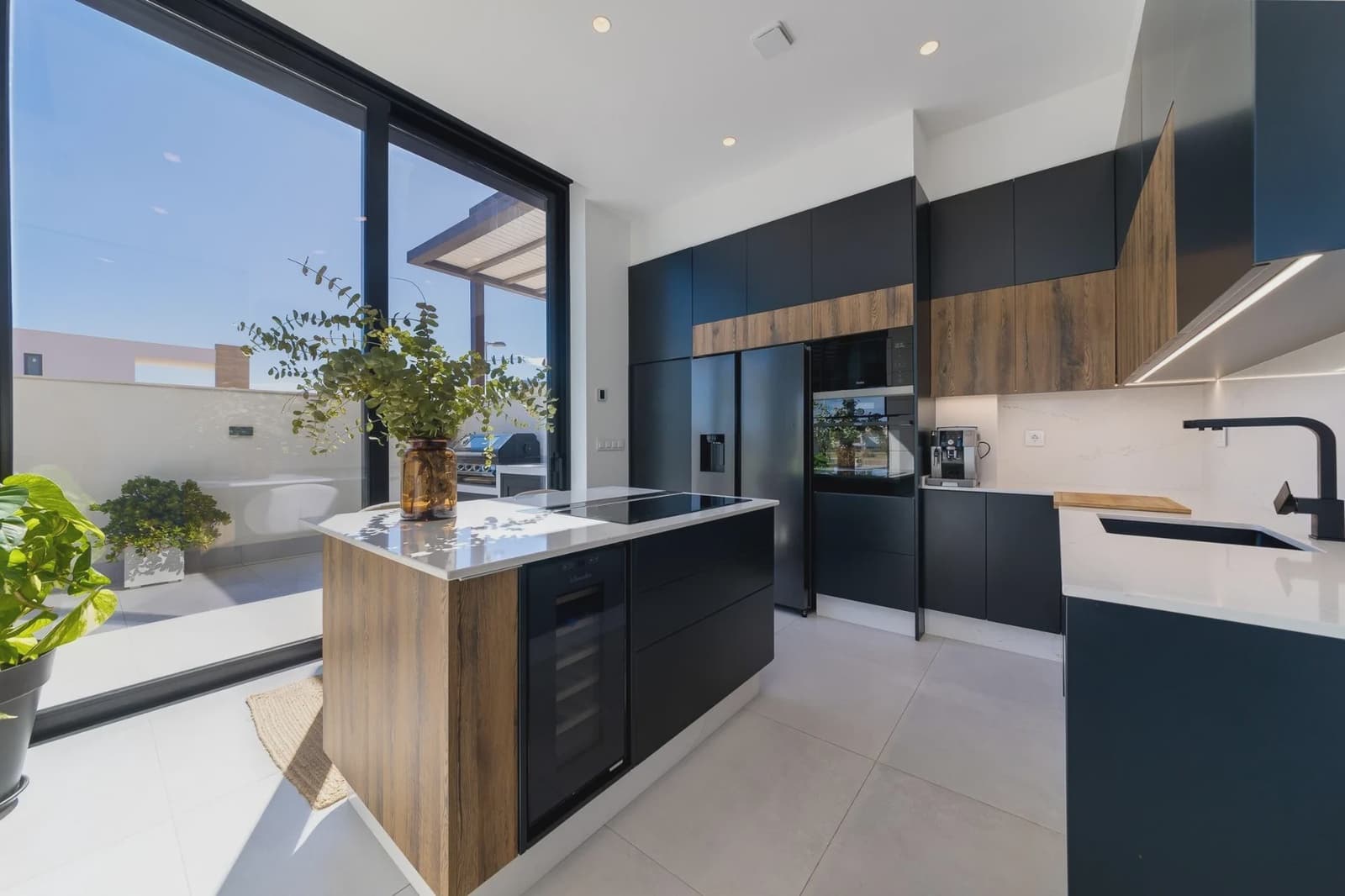 3 Zimmer Villa zu verkaufen in Pilar de la Horadada mit Pool Garage - 594.000 € (Ref: 9968706)