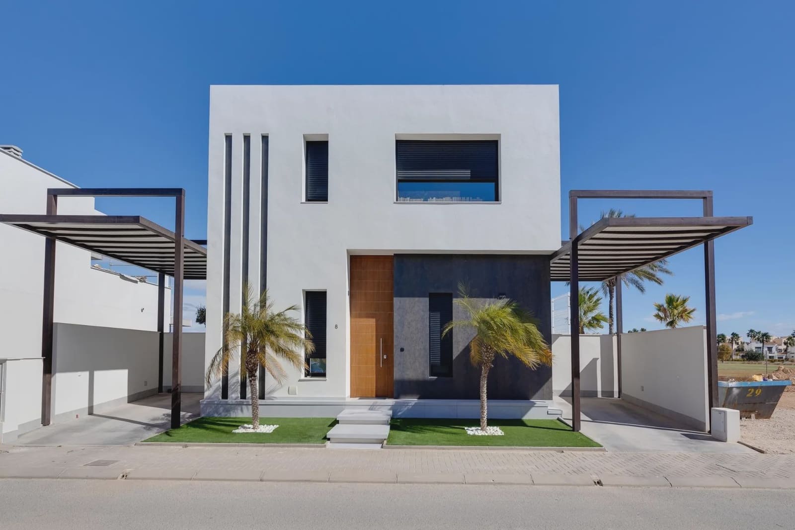 3 Zimmer Villa zu verkaufen in Pilar de la Horadada mit Pool Garage - 594.000 € (Ref: 9968706)