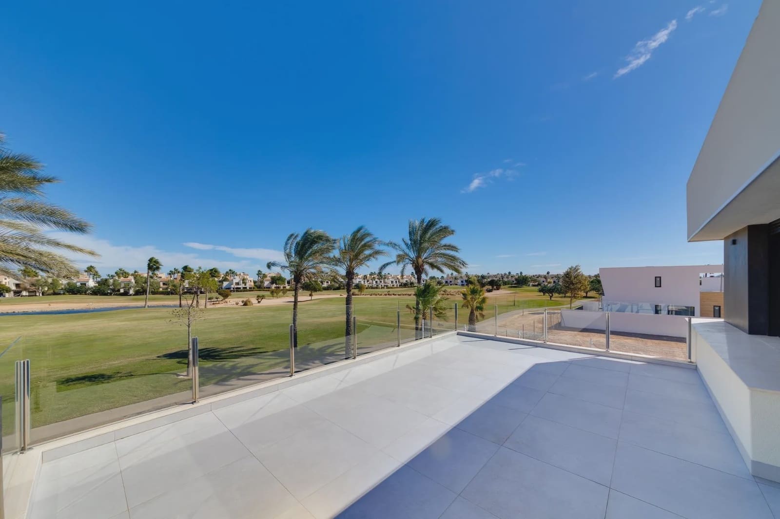 3 Zimmer Villa zu verkaufen in Pilar de la Horadada mit Pool Garage - 594.000 € (Ref: 9968706)