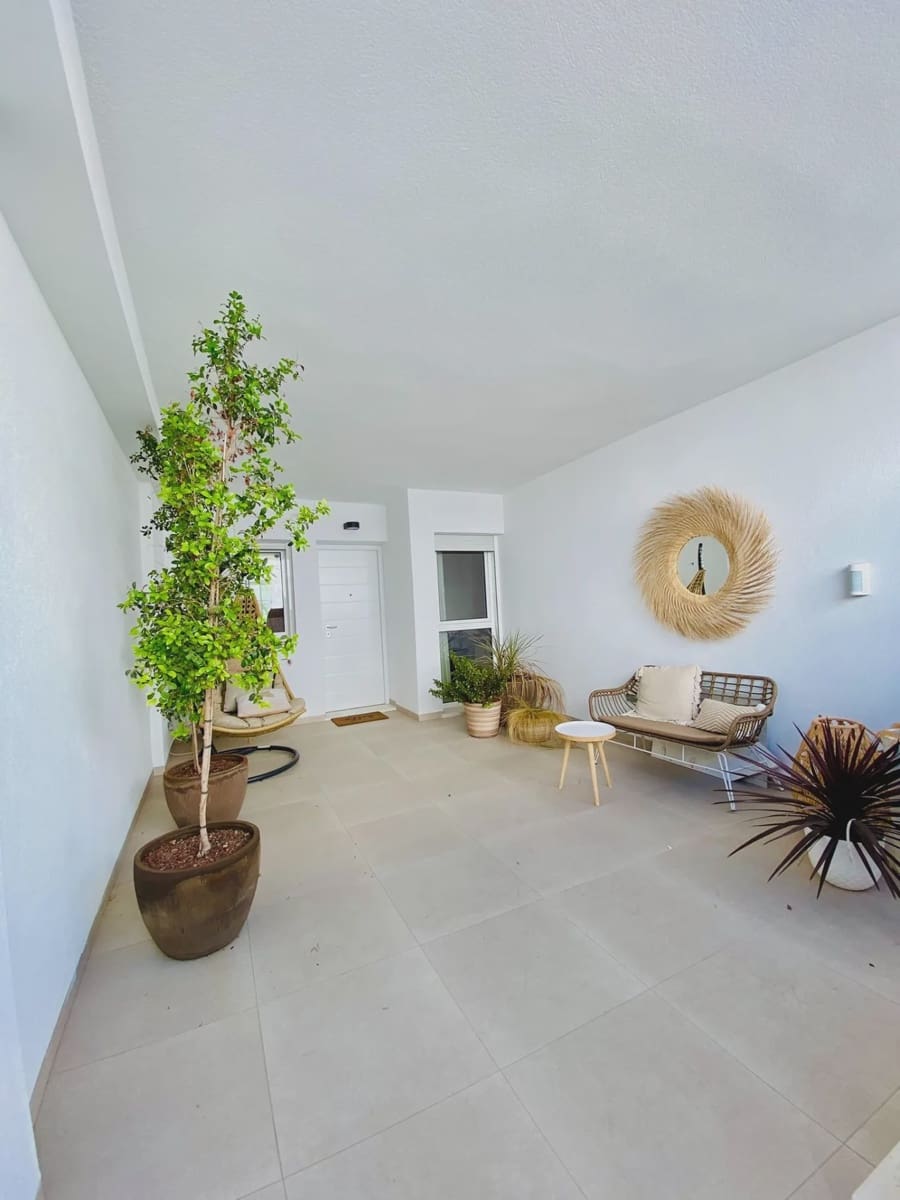 2 soverom Bungalow til salgs i Pilar de la Horadada med svømmebasseng garasje - € 304 900 (Ref: 9968727)