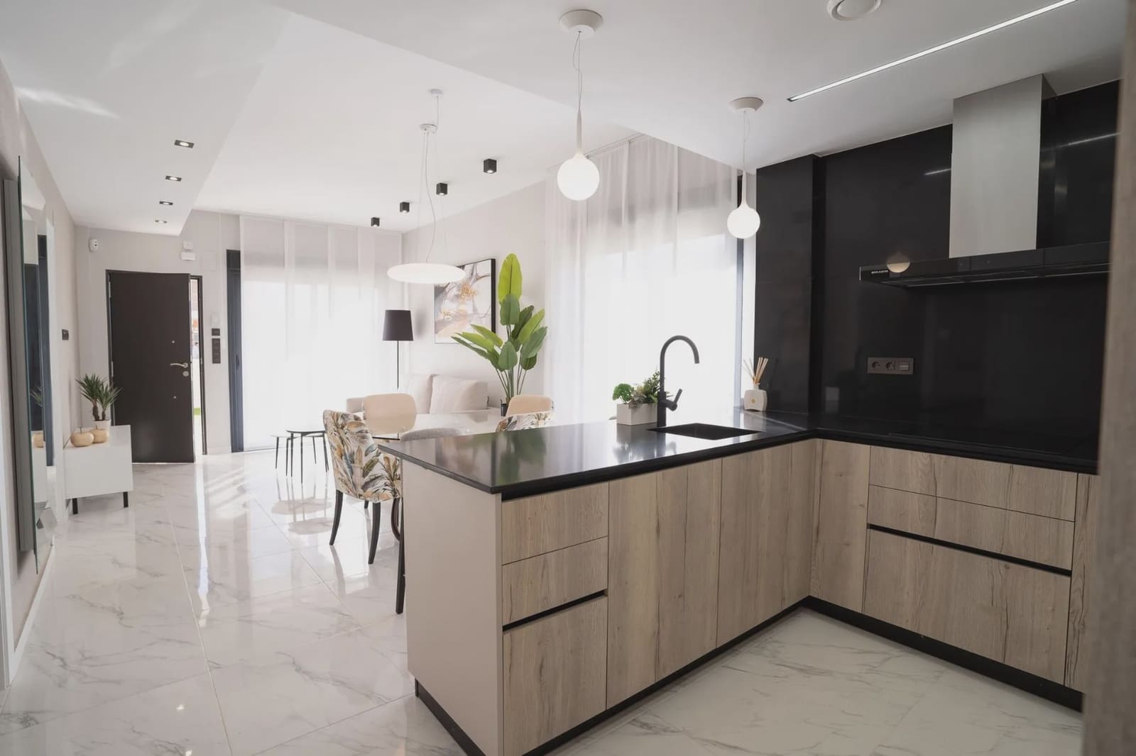 3 chambre Bungalow à vendre à Pilar de la Horadada avec piscine garage - 355 000 € (Ref: 9968748)