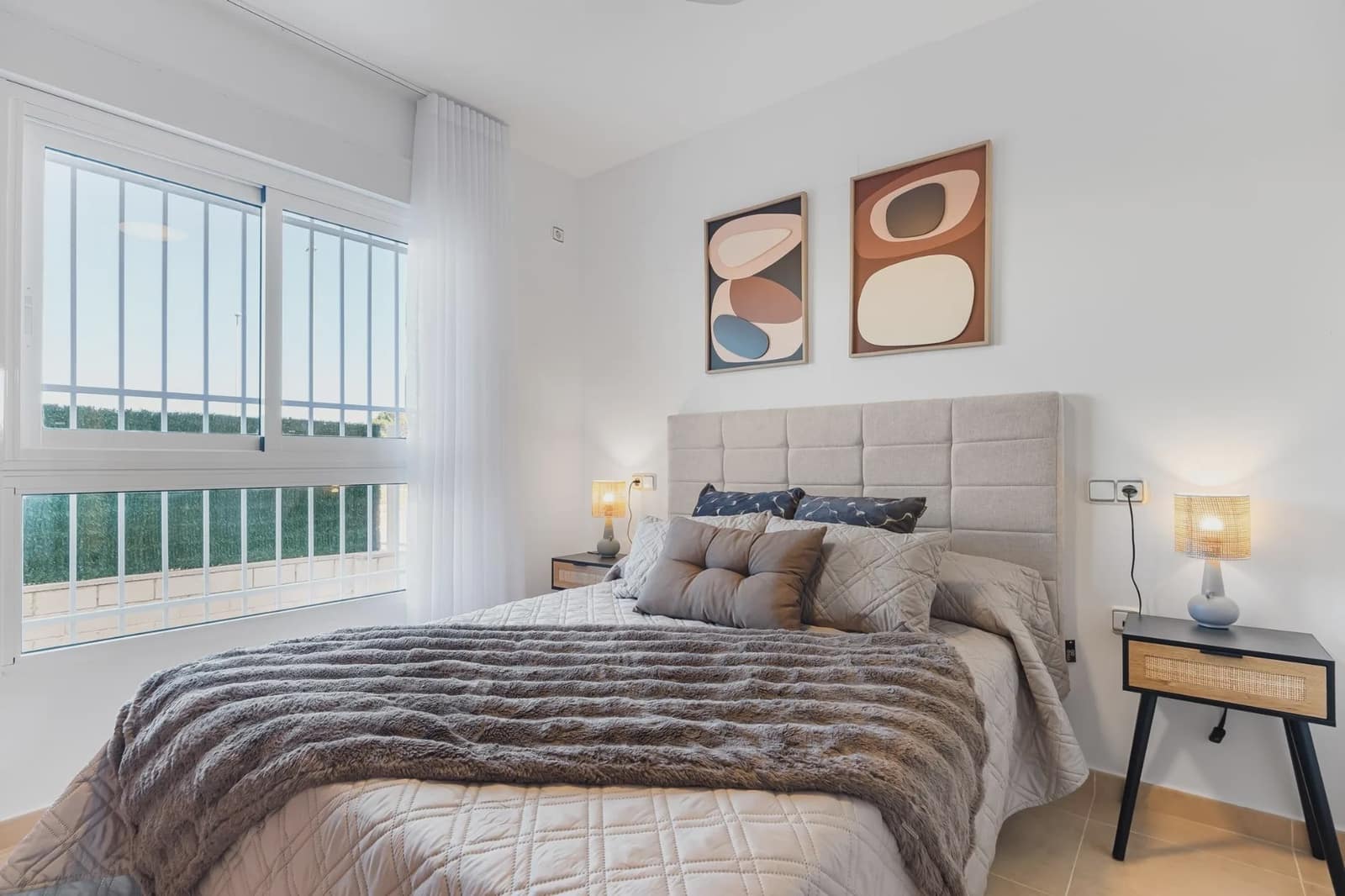 2 sovrum Lägenhet till salu i Orihuela Costa med pool garage - 187 500 € (Ref: 9968752)