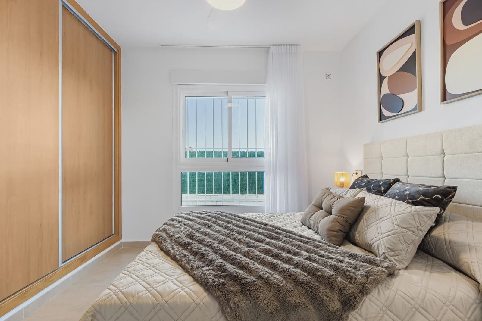 2 sovrum Lägenhet till salu i Orihuela Costa med pool garage - 187 500 € (Ref: 9968752)