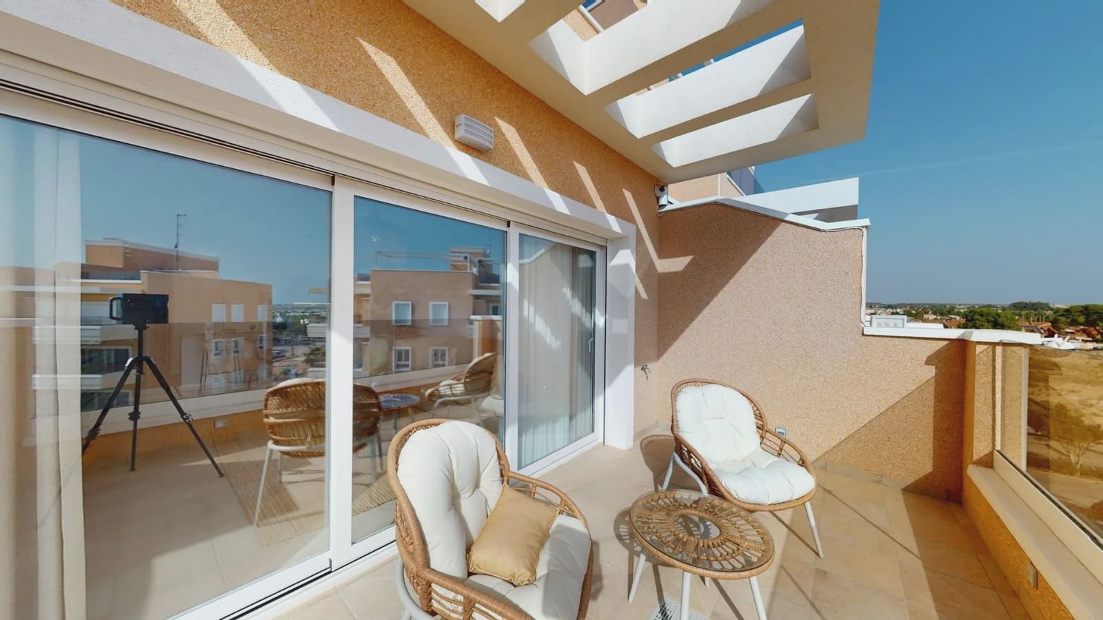 3 quarto Bungalow para venda em Pilar de la Horadada com piscina garagem - 299 900 € (Ref: 9968761)