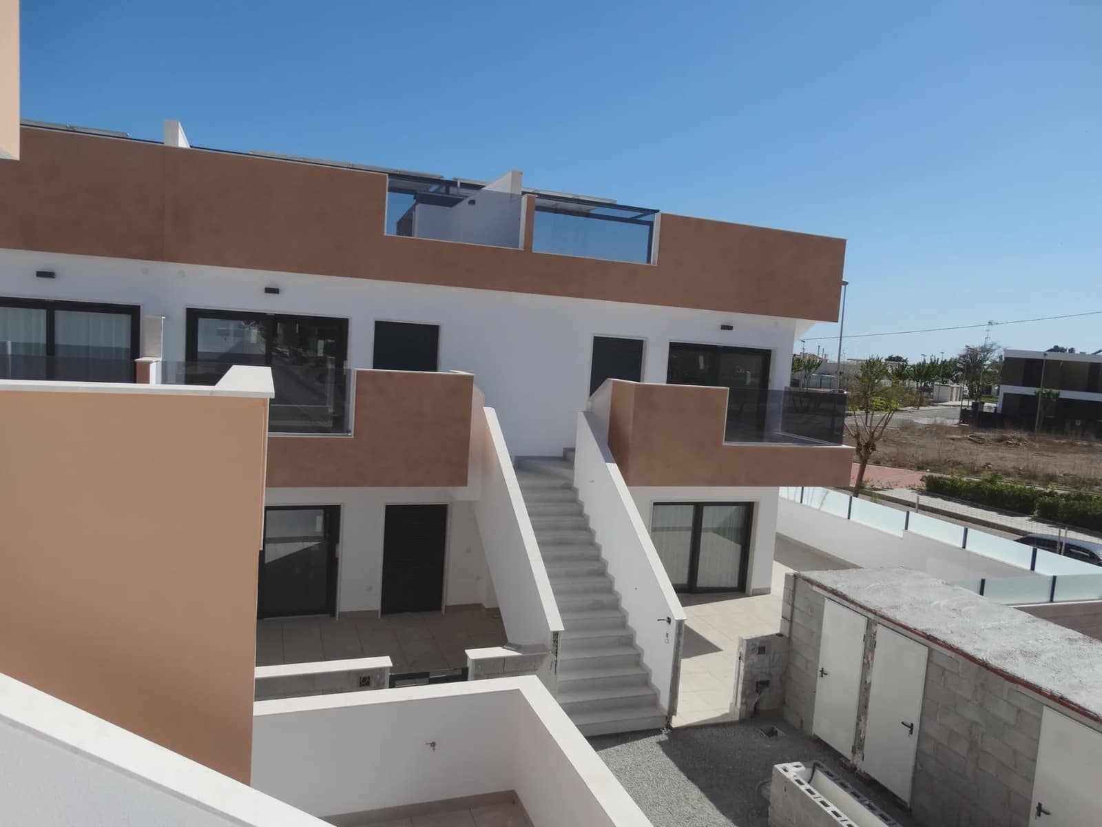 3 chambre Bungalow à vendre à Pilar de la Horadada avec piscine garage - 295 000 € (Ref: 9968788)