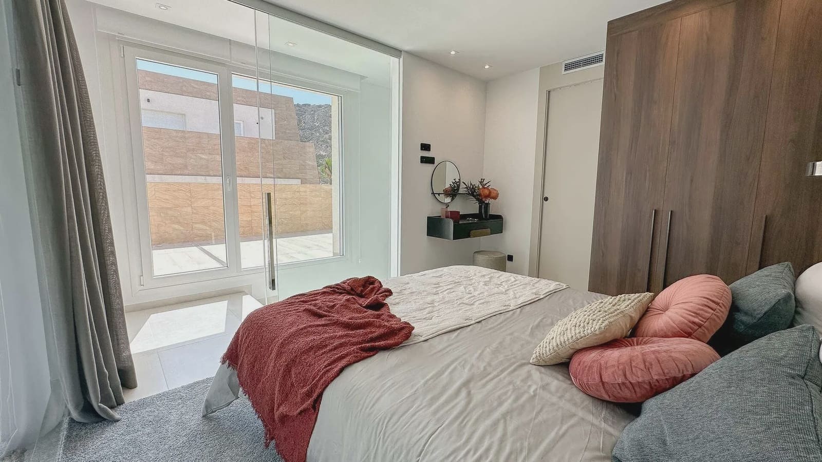 3 soverom Villa til salgs i Algorfa med svømmebasseng garasje - € 475 000 (Ref: 9968814)