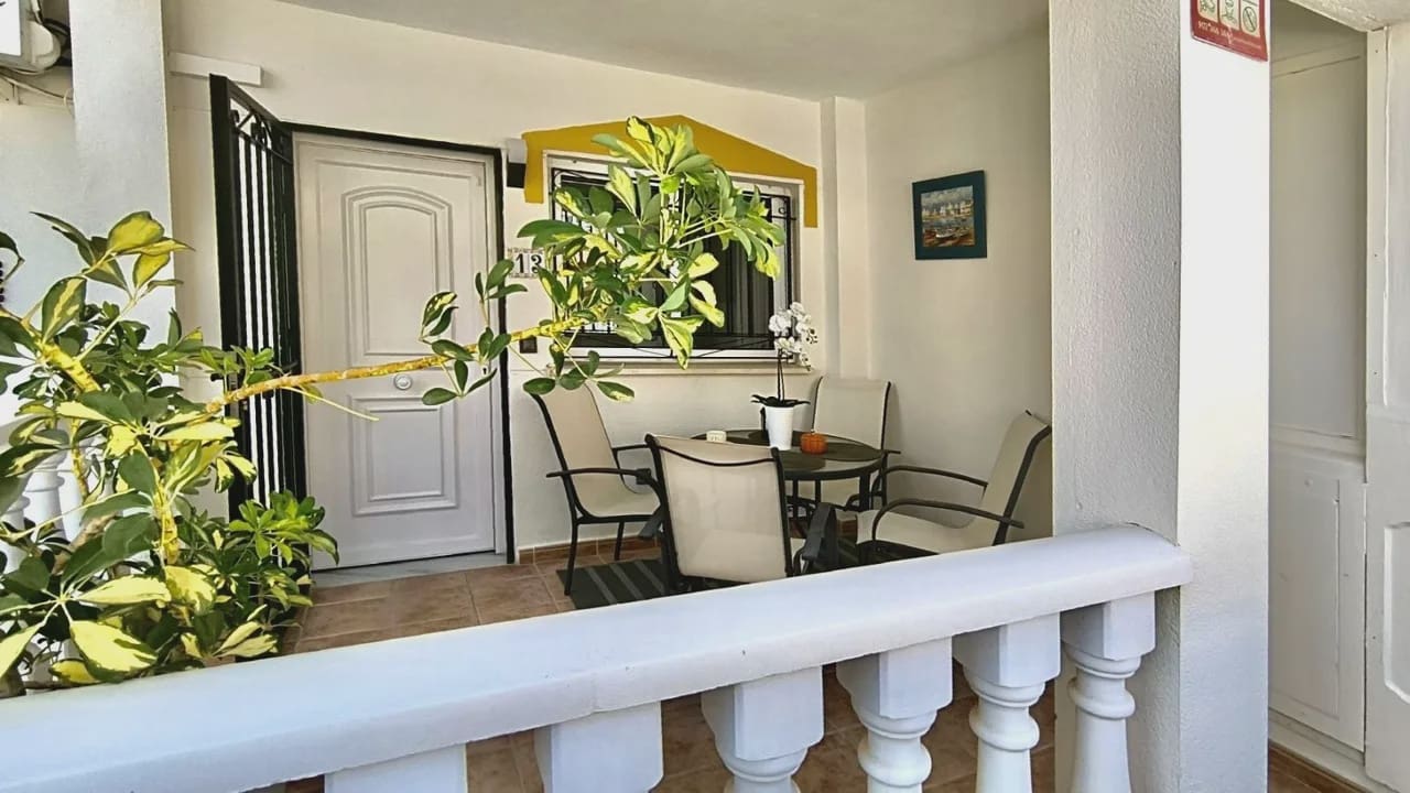 3 soverom Hus til salgs i Los Altos med svømmebasseng - € 268 800 (Ref: 9977699)