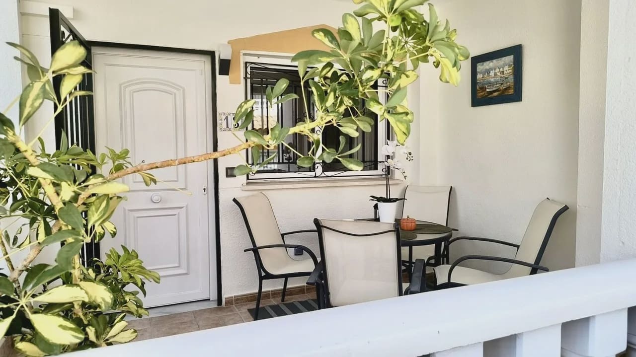 3 soverom Hus til salgs i Los Altos med svømmebasseng - € 268 800 (Ref: 9977699)