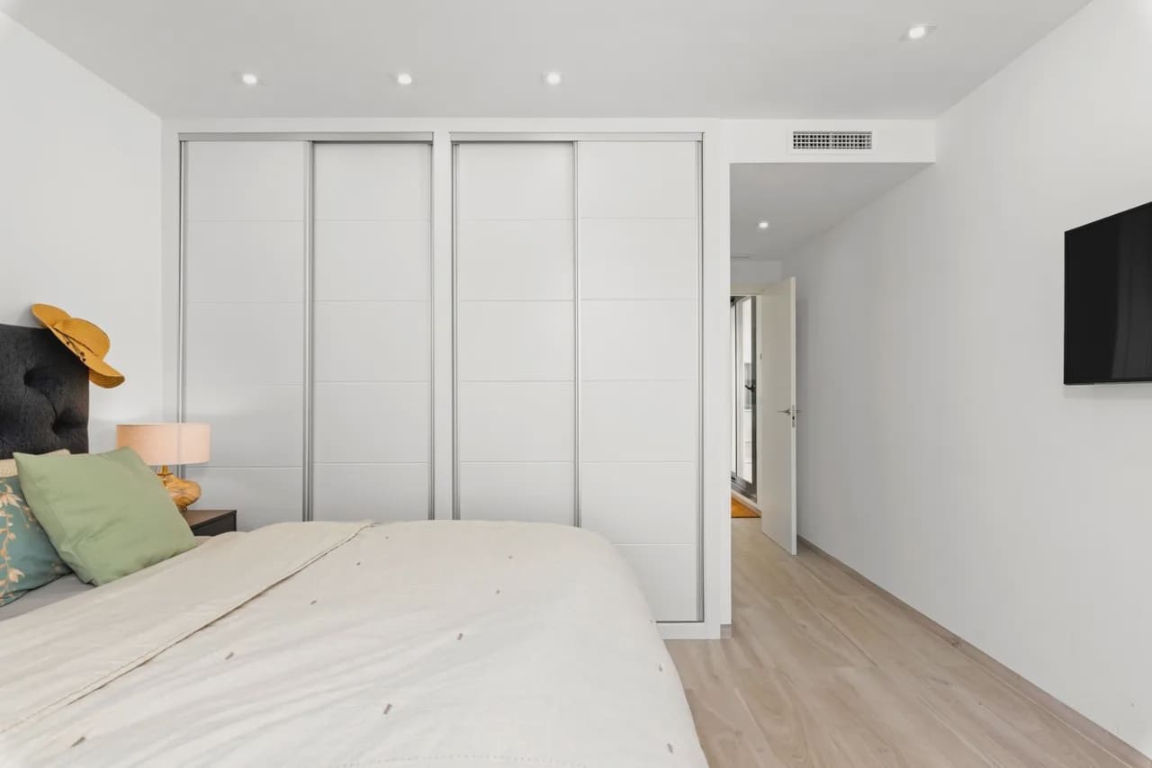 5 slaapkamer Villa te koop in Cabo Roig met zwembad garage - € 829.000 (Ref: 9977700)