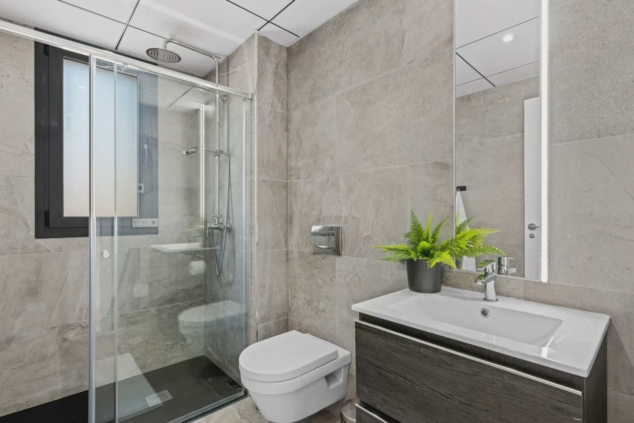 5 slaapkamer Villa te koop in Cabo Roig met zwembad garage - € 829.000 (Ref: 9977700)