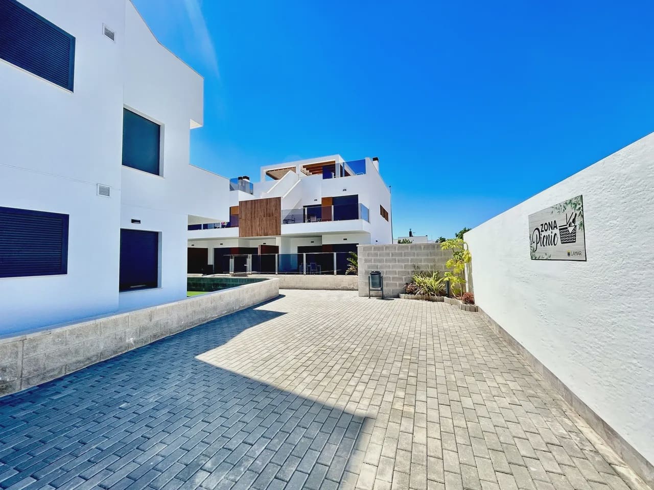 2 chambre Appartement à vendre à Pilar de la Horadada avec piscine garage - 330 000 € (Ref: 9977701)