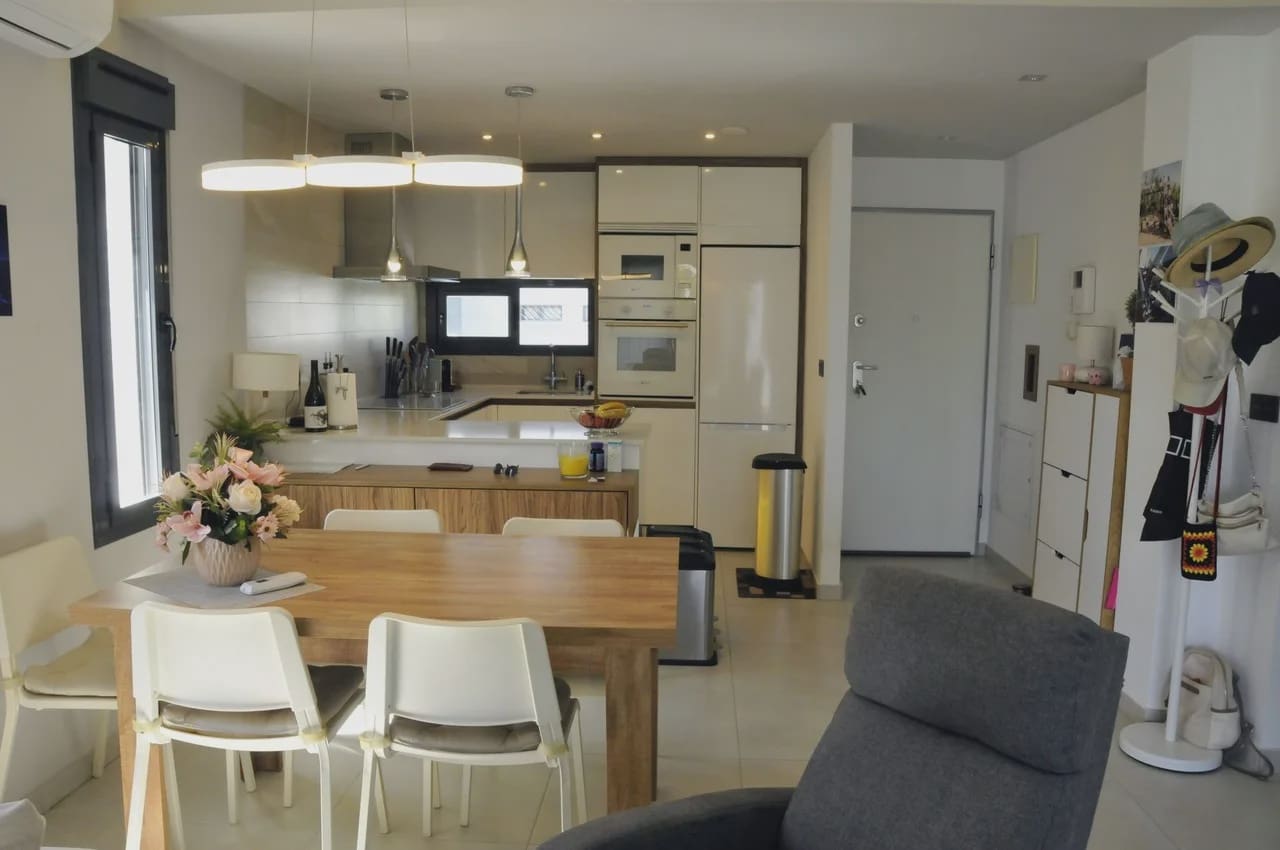 3 chambre Villa/Maison à vendre à Guardamar del Segura avec piscine garage - 309 900 € (Ref: 9977702)