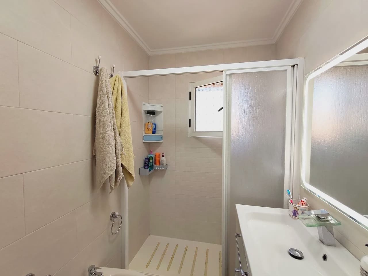 6 sypialnia Dom na sprzedaż w Los Altos z basenem garażem - 280 000 € (Ref: 9977703)