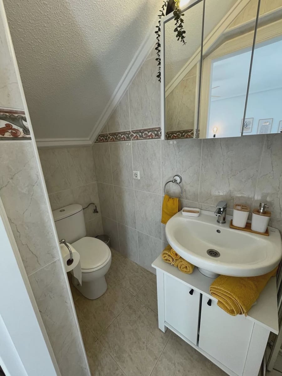 3 Zimmer Haus zu verkaufen in Ciudad Quesada mit Pool - 239.900 € (Ref: 9977704)