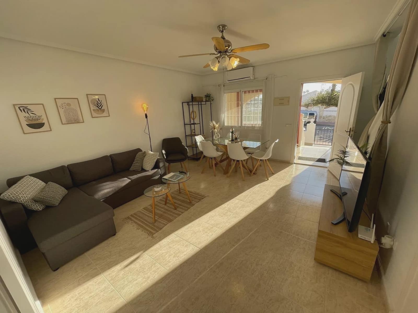3 Zimmer Haus zu verkaufen in Ciudad Quesada mit Pool - 239.900 € (Ref: 9977704)
