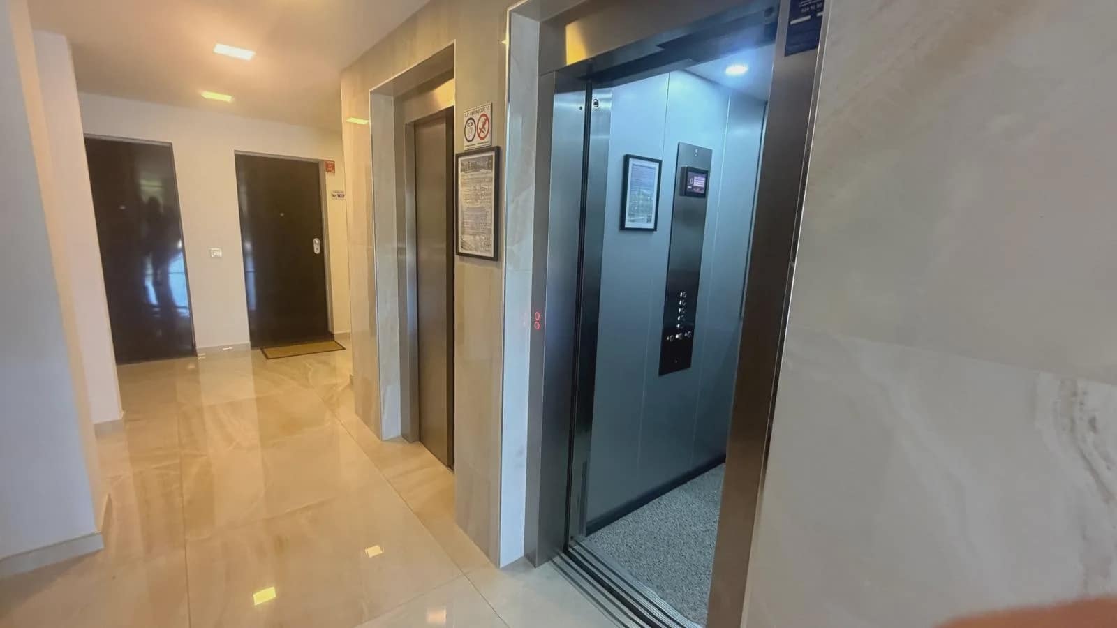 3 bedroom Apartment for sale in Los Altos with pool garage - € 300,000 (Ref: 9977705)