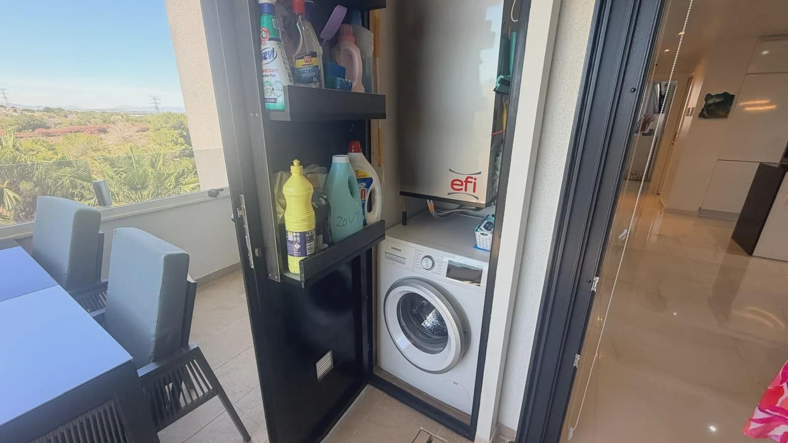 3 bedroom Apartment for sale in Los Altos with pool garage - € 300,000 (Ref: 9977705)
