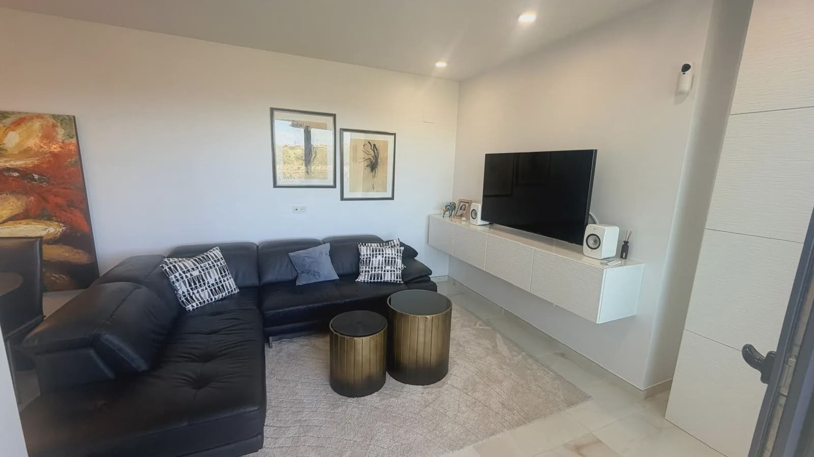 3 bedroom Apartment for sale in Los Altos with pool garage - € 300,000 (Ref: 9977705)