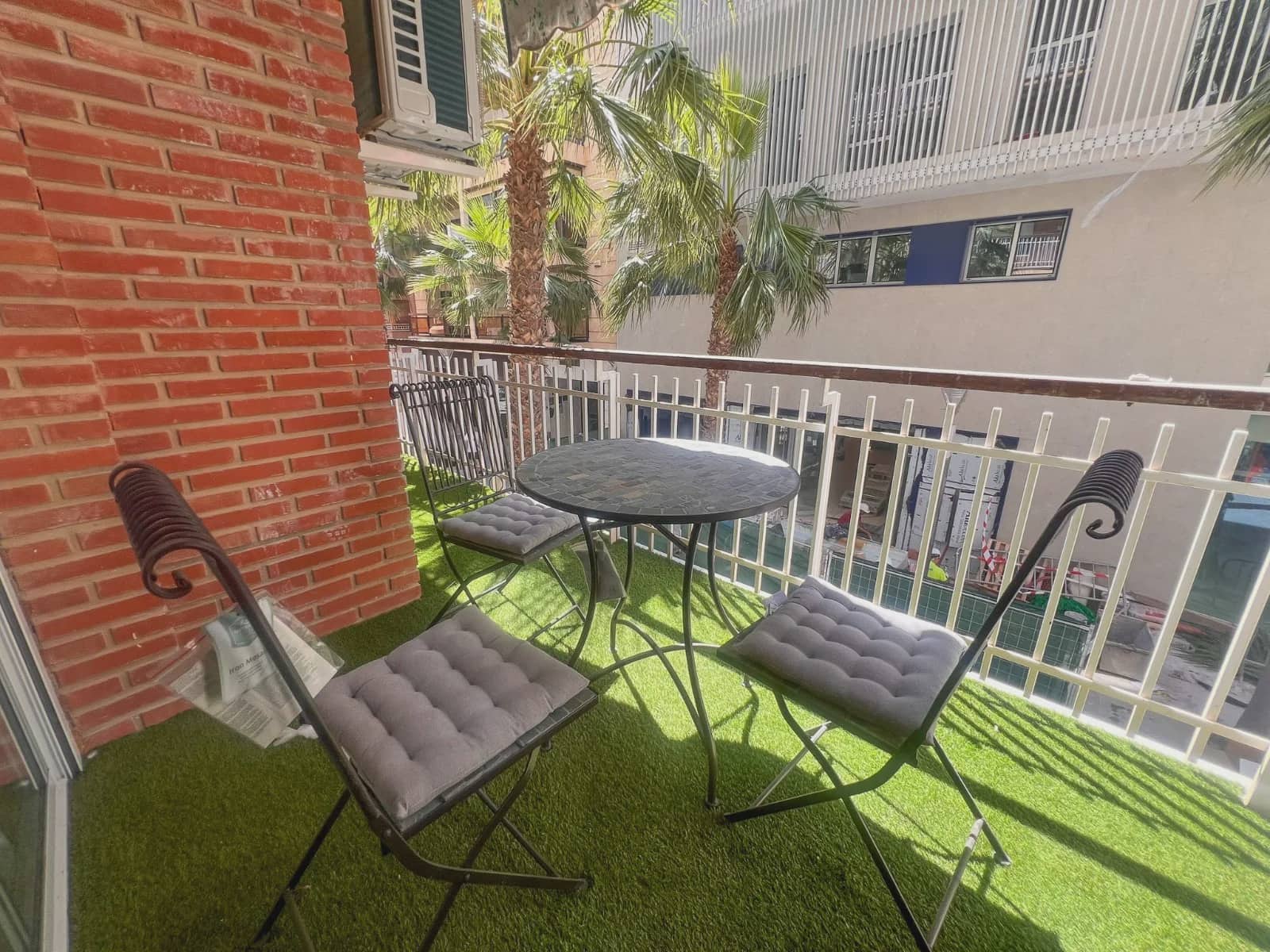 4 bedroom Apartment for sale in Torrevieja - € 285,000 (Ref: 9977706)
