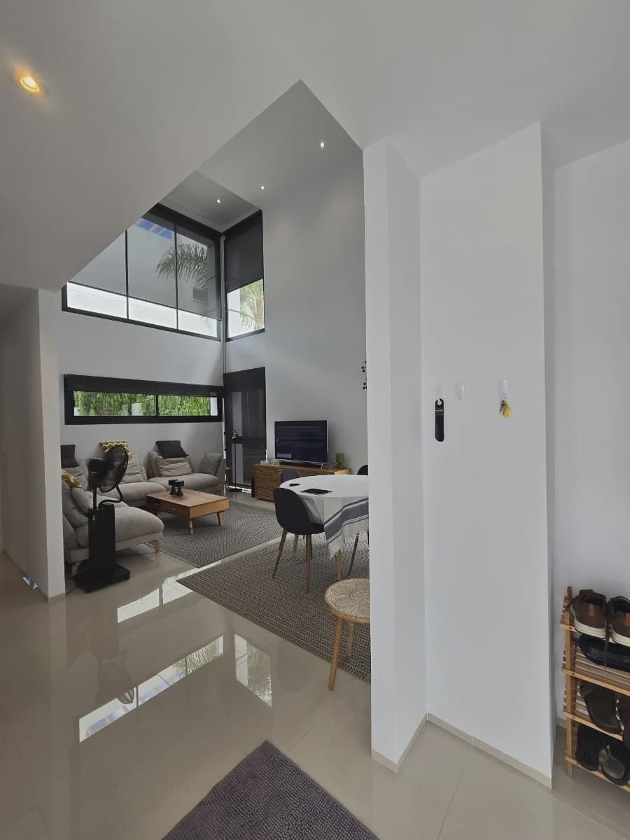 3 soveværelse Villa til salg i Ciudad Quesada med swimmingpool garage - € 470.000 (Ref: 9977708)
