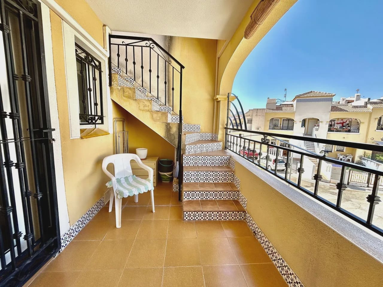 2 bedroom Villa for sale in Los Altos with pool garage - € 155,900 (Ref: 9977709)