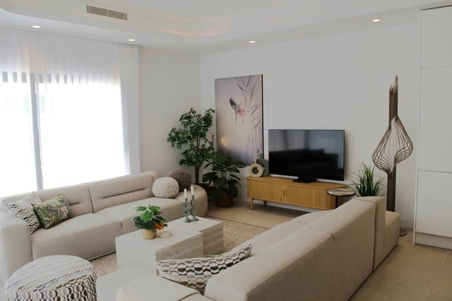 3 soverom Villa til salgs i La Florida, Orihuela med svømmebasseng garasje - € 560 000 (Ref: 9979184)