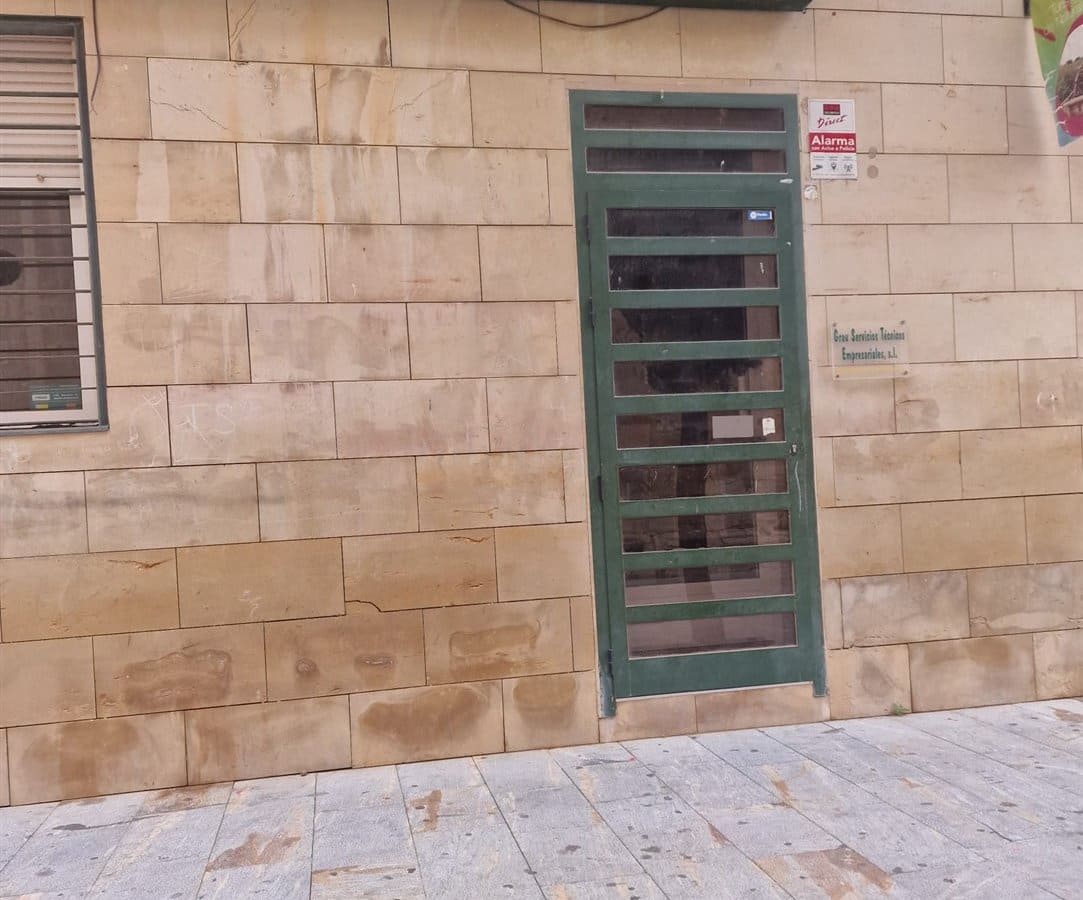 Local Comercial en Orihuela en venta - 37.000 € (Ref: 9979311)