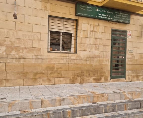 Comercial para venda em Orihuela ciudad, Orihuela - 37 000 € (Ref: 9979311)