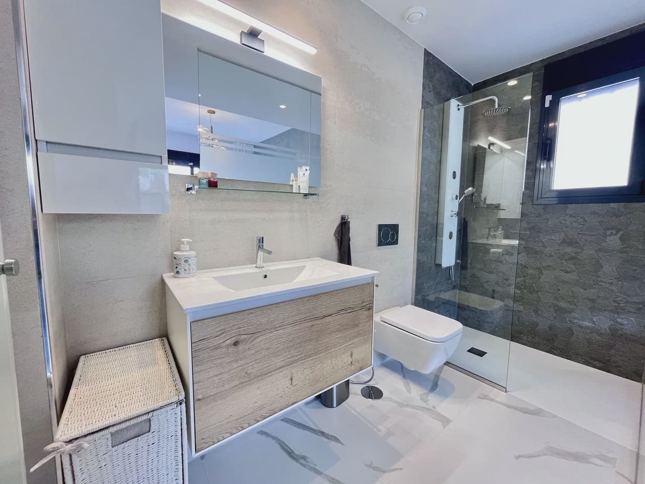 2 sypialnia Apartament na sprzedaż w San Miguel de Salinas z basenem garażem - 329 900 € (Ref: 9979337)