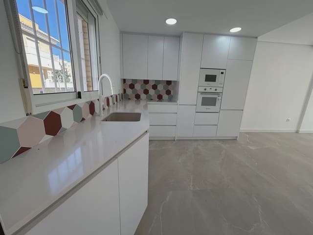 2 bedroom Apartment for sale in Pilar de la Horadada ciudad, Pilar de la Horadada with pool garage - € 225,000 (Ref: 9979338)