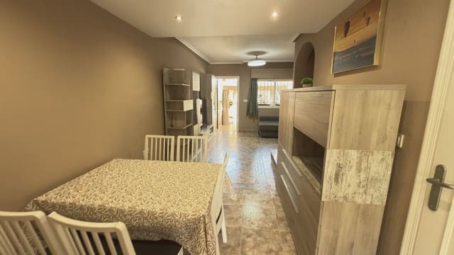 3 sypialnia Dom na sprzedaż w La Zenia, Orihuela z basenem garażem - 229 950 € (Ref: 9979348)