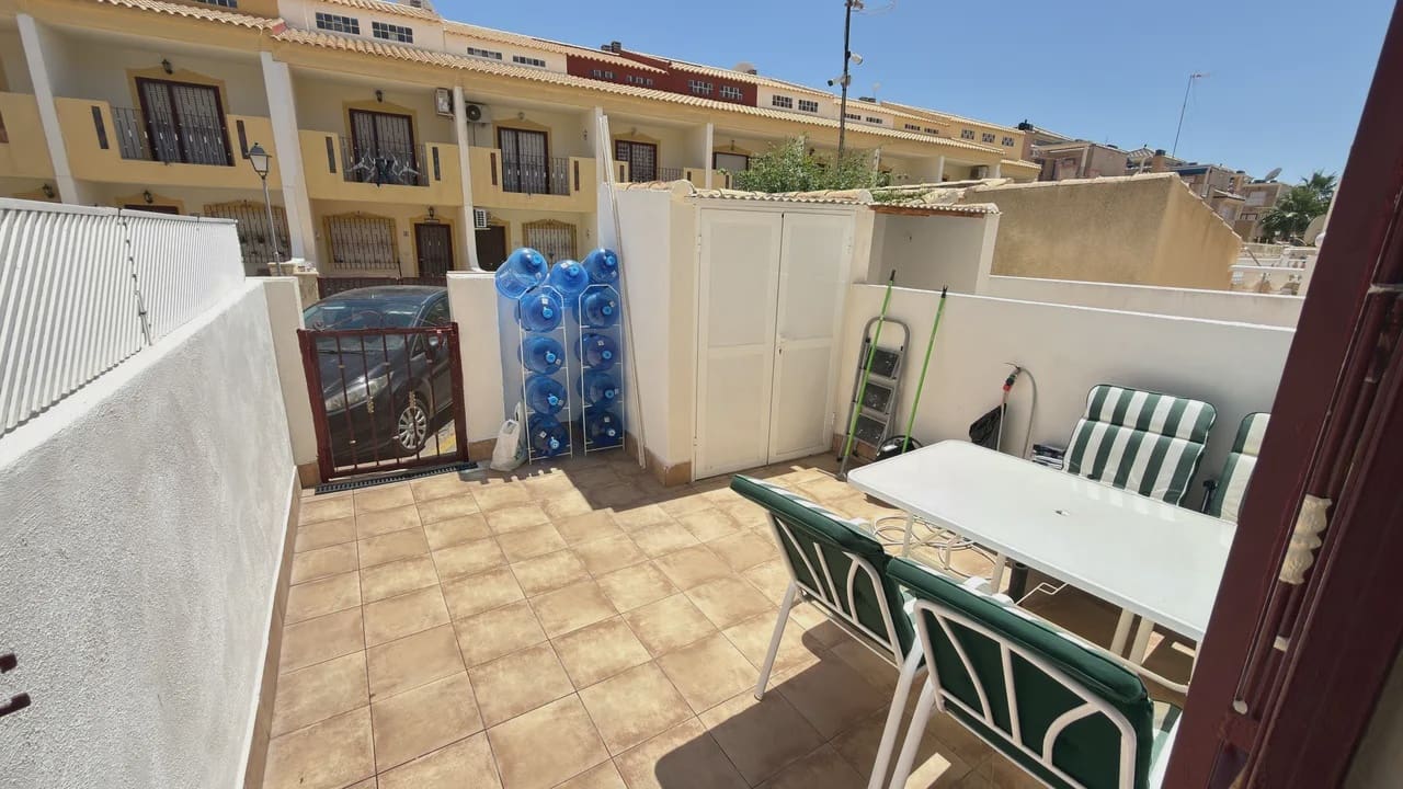 3 sypialnia Dom na sprzedaż w La Zenia z basenem garażem - 229 950 € (Ref: 9979348)