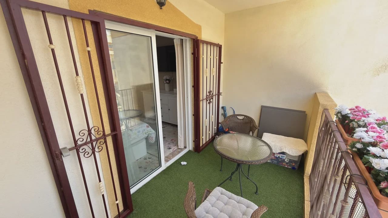 3 sypialnia Dom na sprzedaż w La Zenia z basenem garażem - 229 950 € (Ref: 9979348)