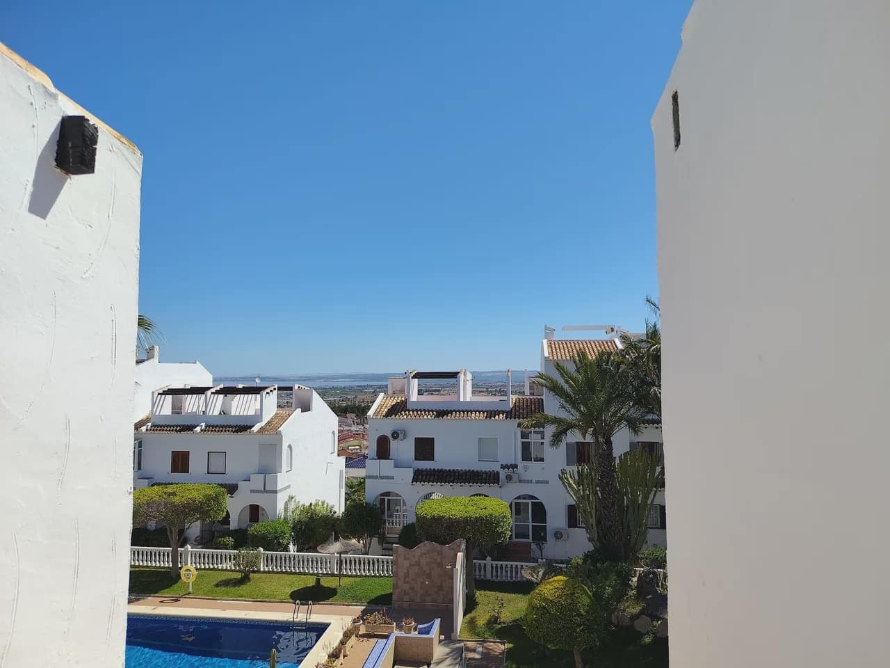 2 Zimmer Bungalow zu verkaufen in Ciudad Quesada mit Pool Garage - 215.000 € (Ref: 9979350)