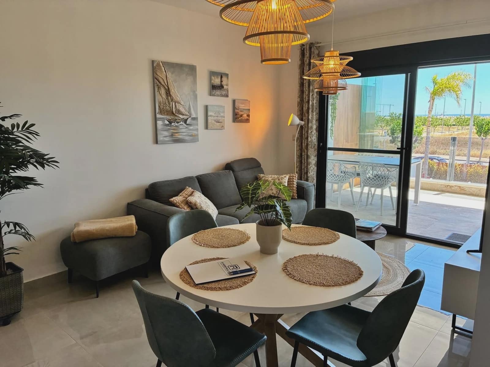 2 soveværelse Lejlighed til salg i Pilar de la Horadada med swimmingpool garage - € 289.000 (Ref: 9979354)