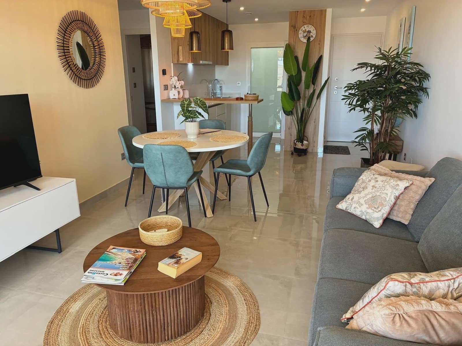 2 soveværelse Lejlighed til salg i Pilar de la Horadada med swimmingpool garage - € 289.000 (Ref: 9979354)