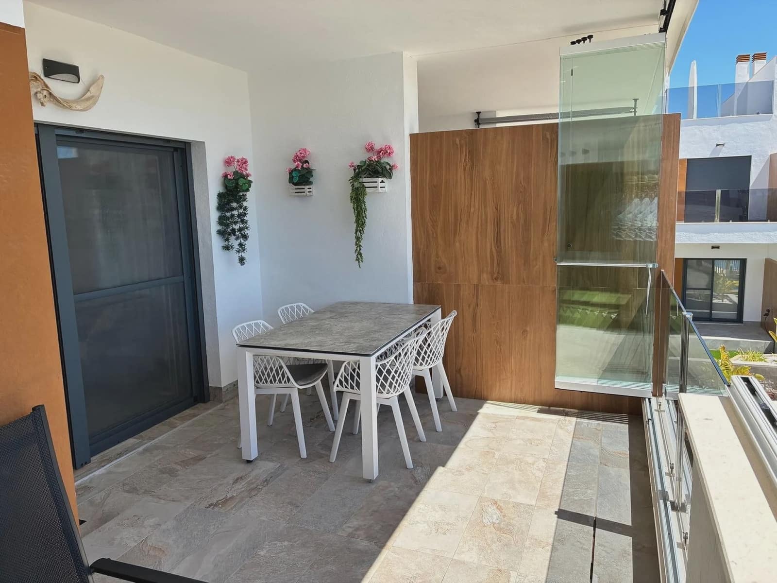 2 soveværelse Lejlighed til salg i Pilar de la Horadada med swimmingpool garage - € 289.000 (Ref: 9979354)