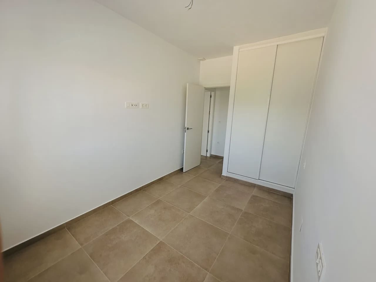 Chalet de 3 habitaciones en Pilar de la Horadada en venta con piscina garaje - 265.000 € (Ref: 9979358)