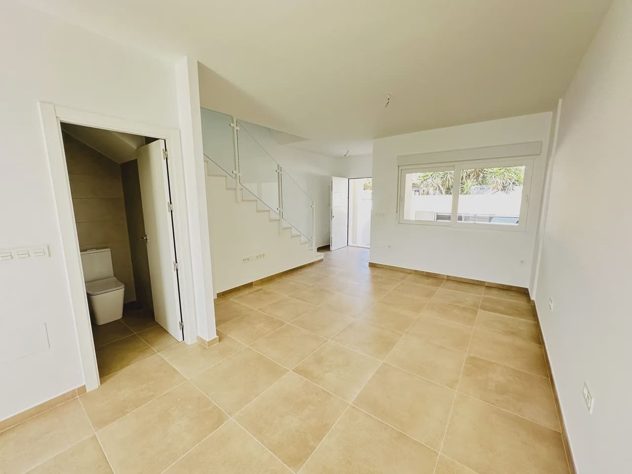 Chalet de 3 habitaciones en Pilar de la Horadada en venta con piscina garaje - 265.000 € (Ref: 9979363)