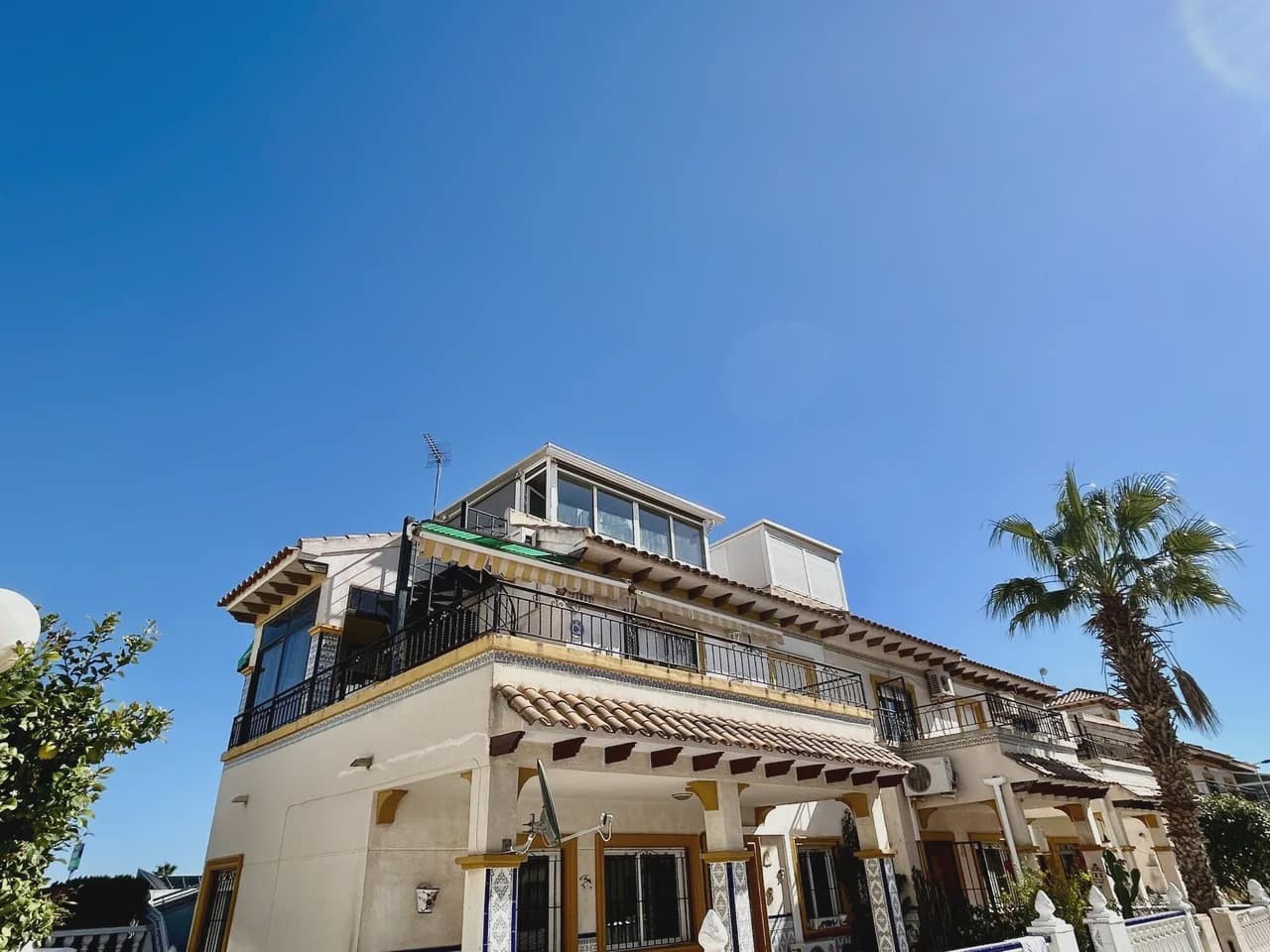 2 slaapkamer Villa te koop in Playa Flamenca met zwembad - € 189.000 (Ref: 9980062)