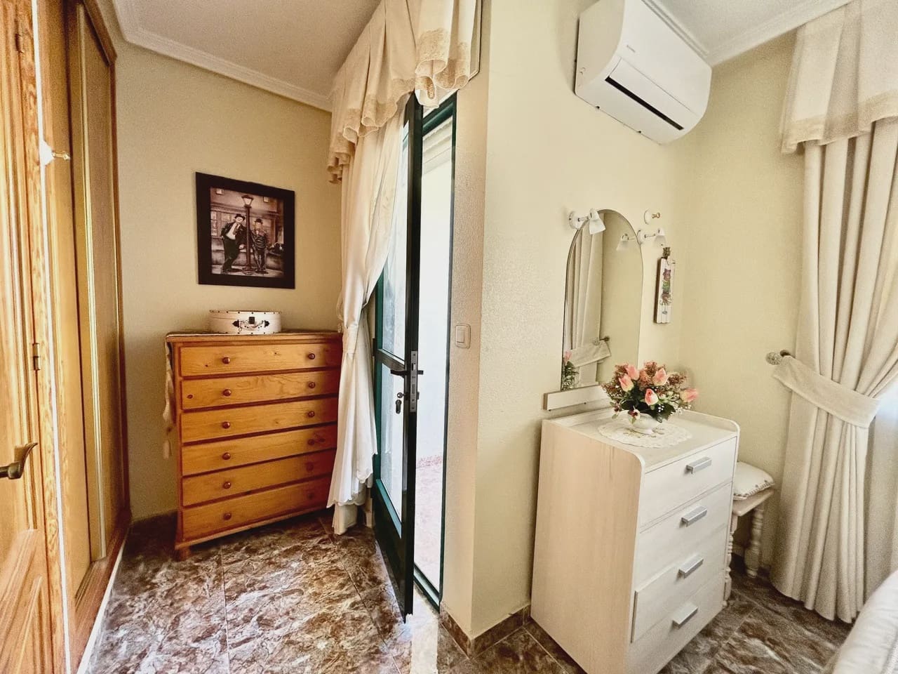 3 soverom Hus til salgs i La Zenia med svømmebasseng garasje - € 250 000 (Ref: 9980063)