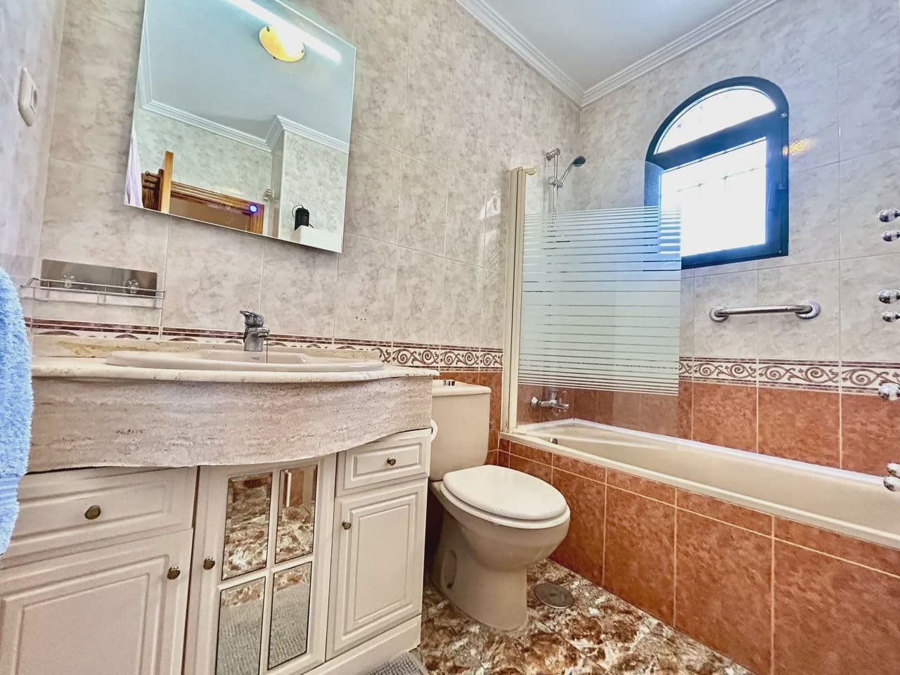 3 soverom Hus til salgs i La Zenia med svømmebasseng garasje - € 250 000 (Ref: 9980063)