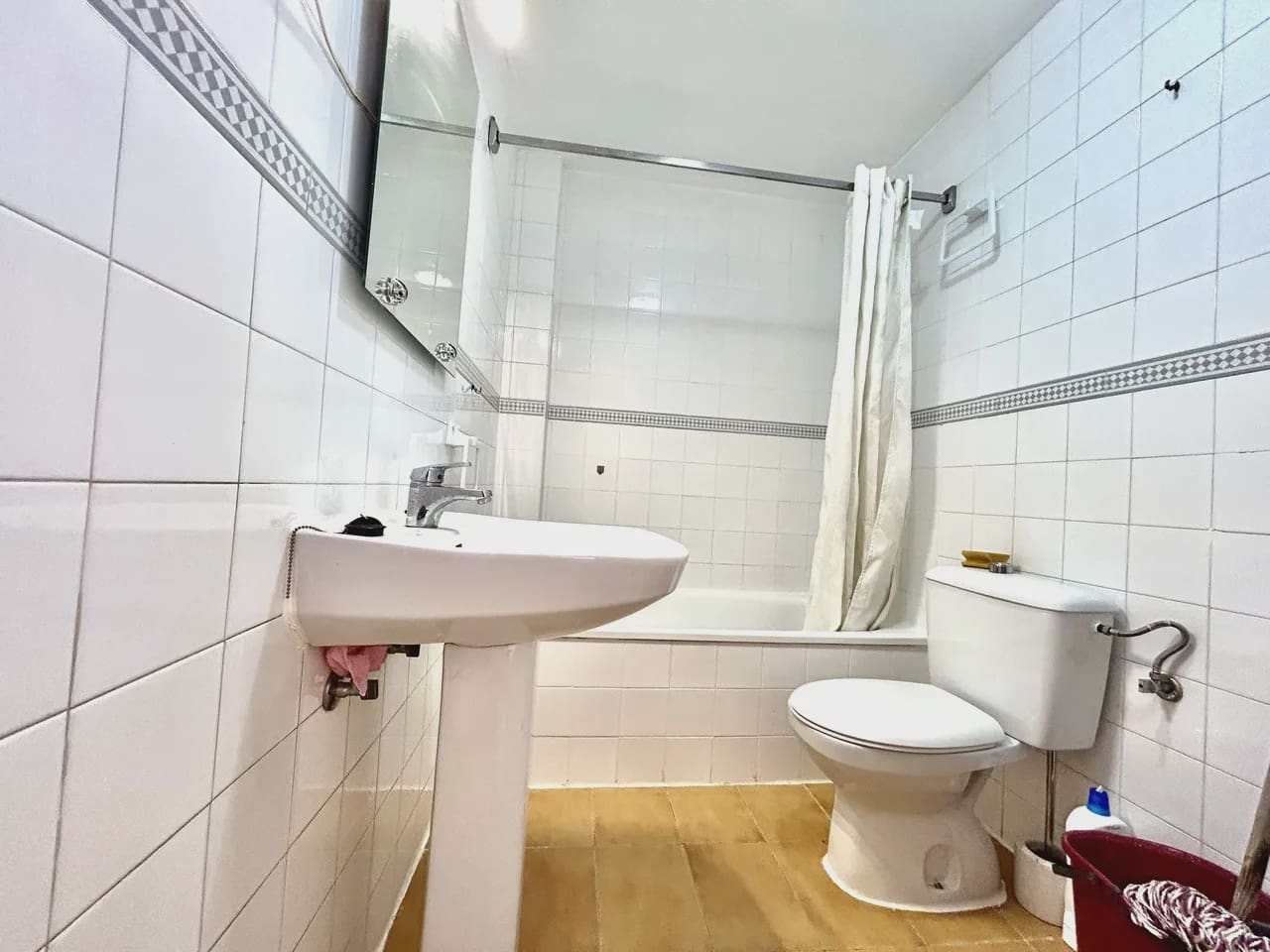 1 soverom Leilighet til salgs i Torrevieja - € 107 000 (Ref: 9980064)