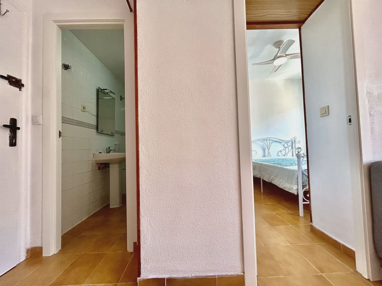 1 soverom Leilighet til salgs i Torrevieja - € 107 000 (Ref: 9980064)