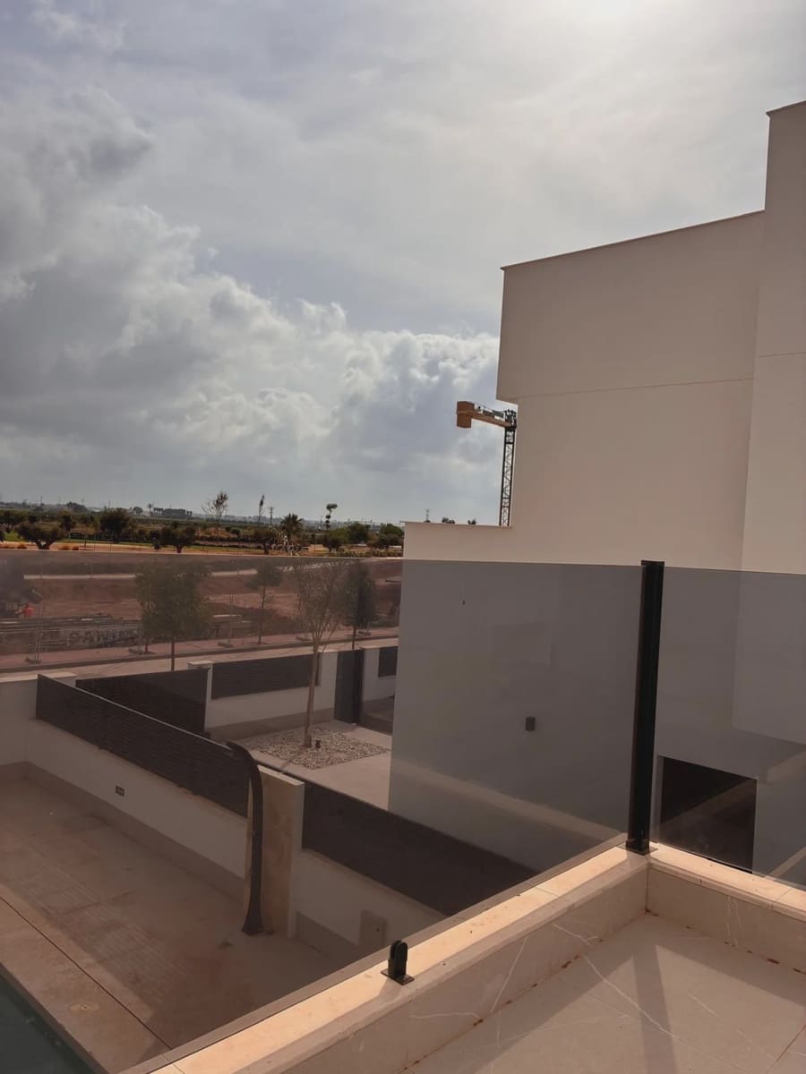 5 soveværelse Villa til salg i Torre-Pacheco med swimmingpool - € 675.000 (Ref: 9980065)