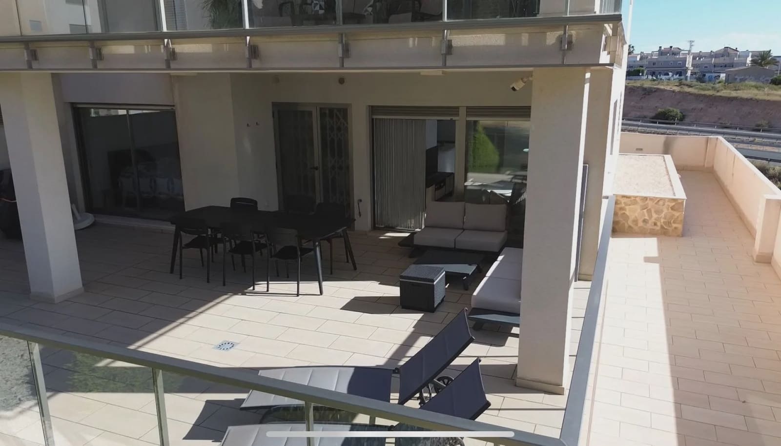 3 soverom Leilighet til salgs i Villamartin med svømmebasseng garasje - € 324 900 (Ref: 9980068)