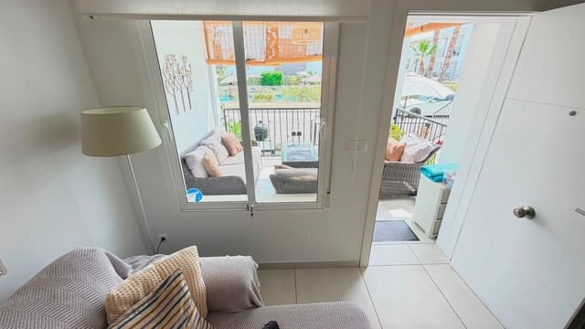 Apartamento de 2 habitaciones en Parque Acuático - Sector 25, Torrevieja en venta con piscina garaje - 235.000 € (Ref: 9980123)