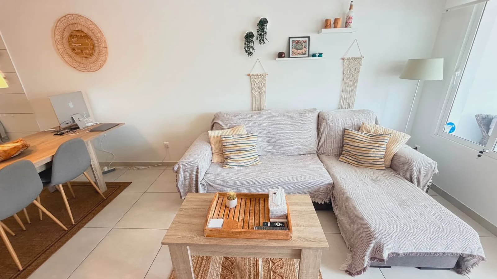 2 soverom Leilighet til salgs i Torrevieja med svømmebasseng garasje - € 235 000 (Ref: 9980123)