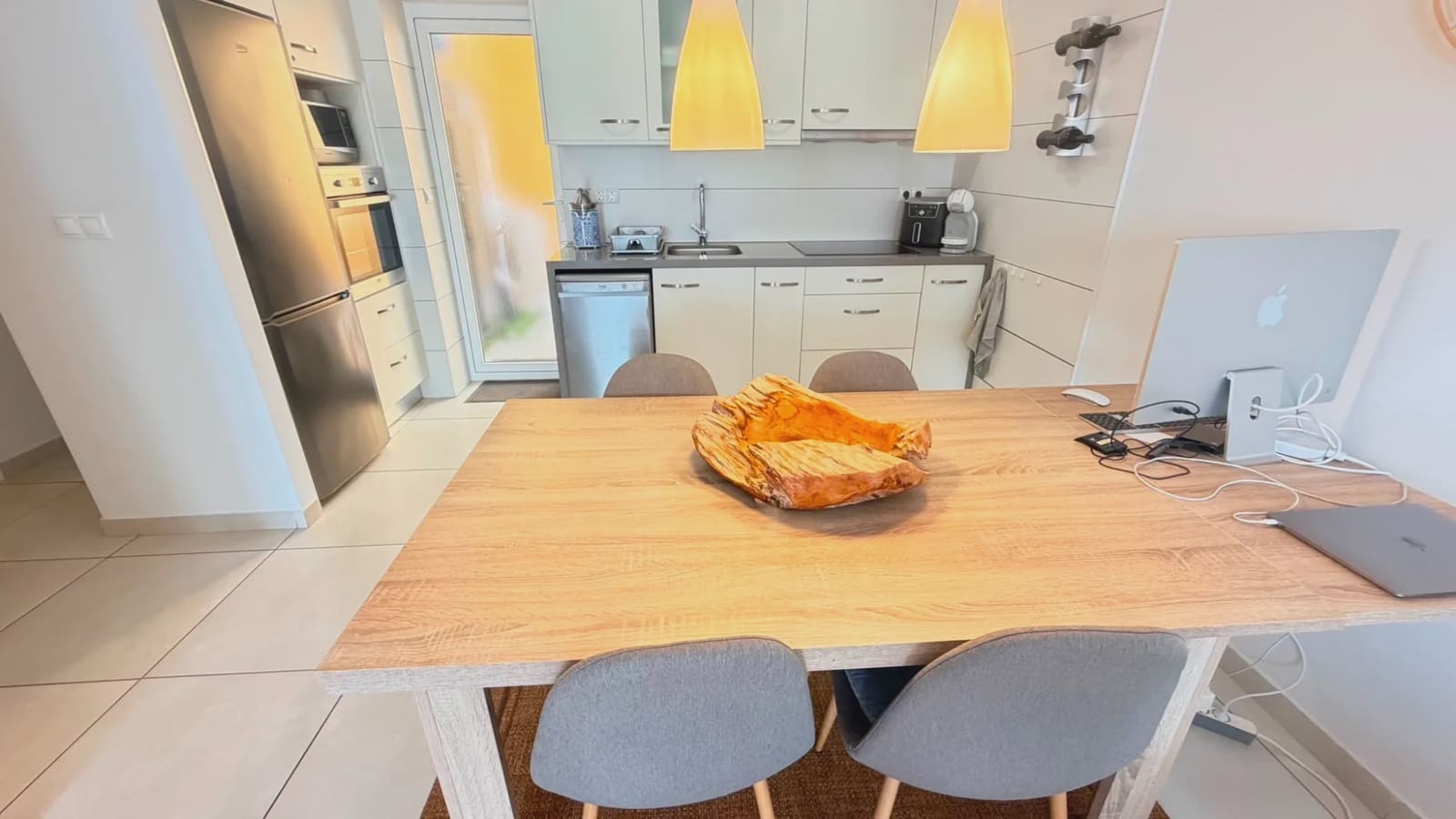 2 soverom Leilighet til salgs i Torrevieja med svømmebasseng garasje - € 235 000 (Ref: 9980123)