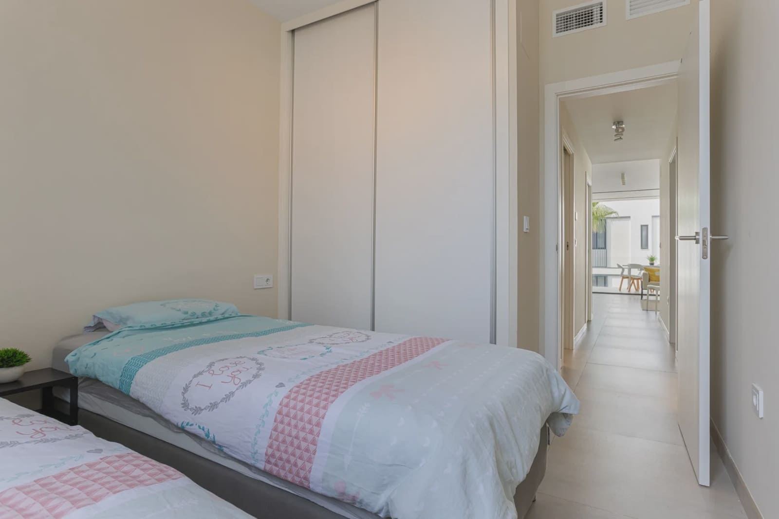 3 soveværelse Lejlighed til salg i Mar de Cristal med swimmingpool garage - € 299.000 (Ref: 9980124)